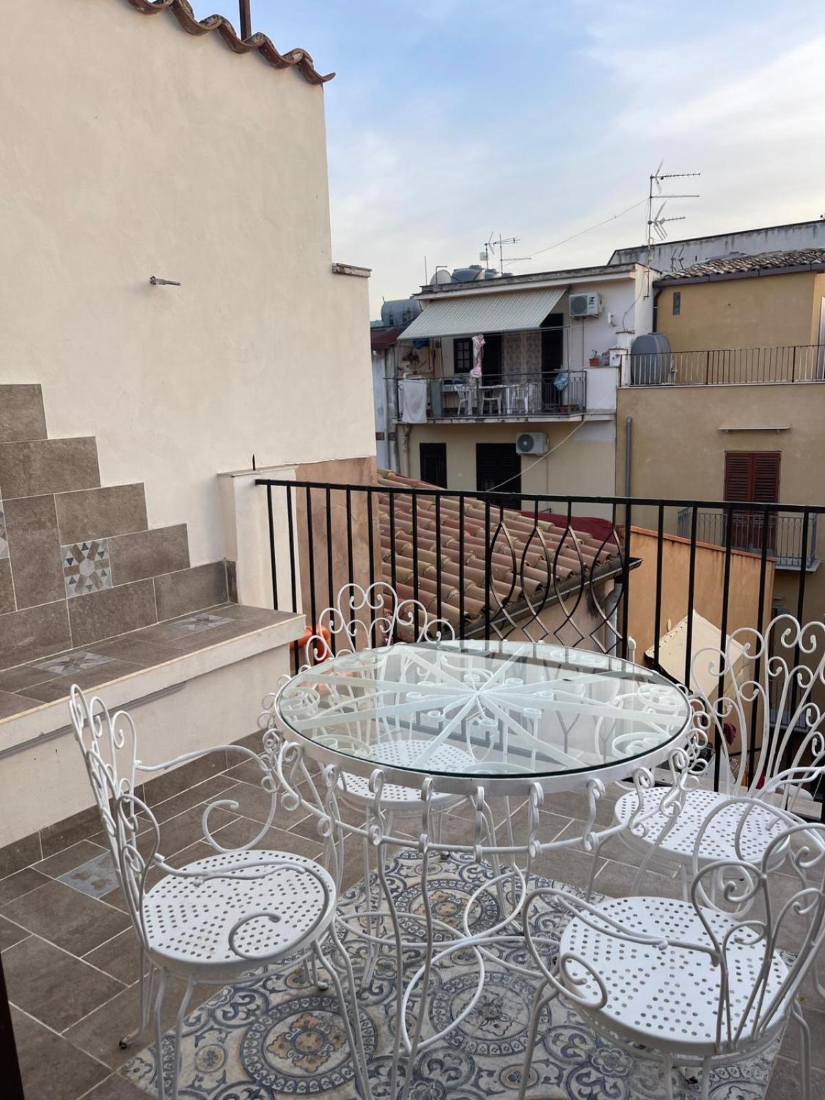 טרמיני אימרסה B&B Antichi Cortili מראה חיצוני תמונה